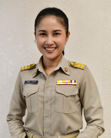 นางสาวศิริรัตน์ ปรีดาศักดิ์